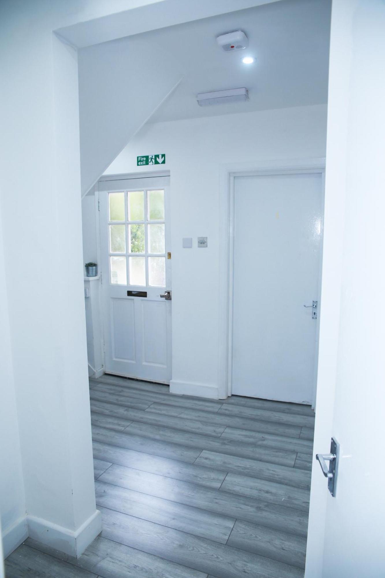 Harrow Luxury Flat With Free Parking. Londres Exterior foto